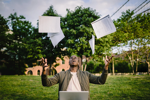 How long is the PL 200 exam?