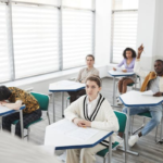 How many questions are on the SC-200 exam?