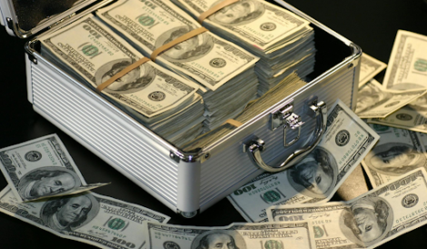 How much does PL-300 cost?