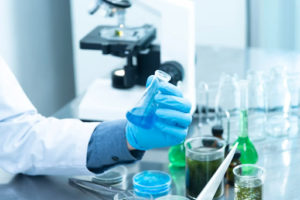 Does the SC200 exam have labs?